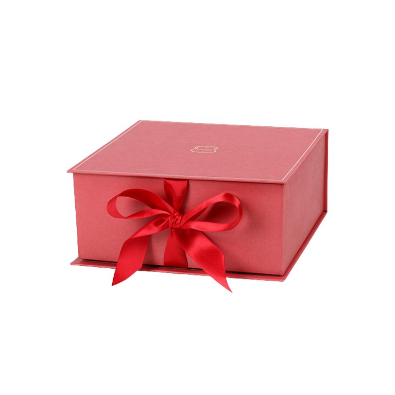 エンチャンテッドガーデン　ギフトボックス M